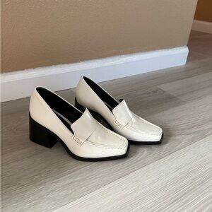 Vince Camuto Loafers 6.5 White